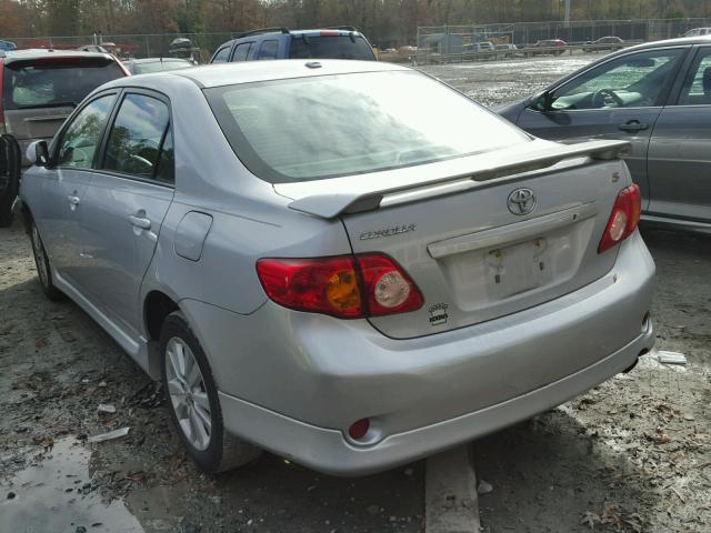 2T1BU4EE8AC445666 - 2010 TOYOTA COROLLA BA SILVER photo 3