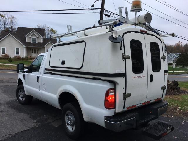 1FTNF21598ED03674 - 2008 FORD F250 SUPER WHITE photo 3