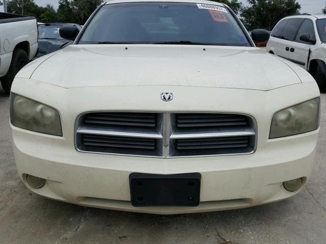 2B3KA43G76H160985 - 2006 DODGE CHARGER SE BEIGE photo 9