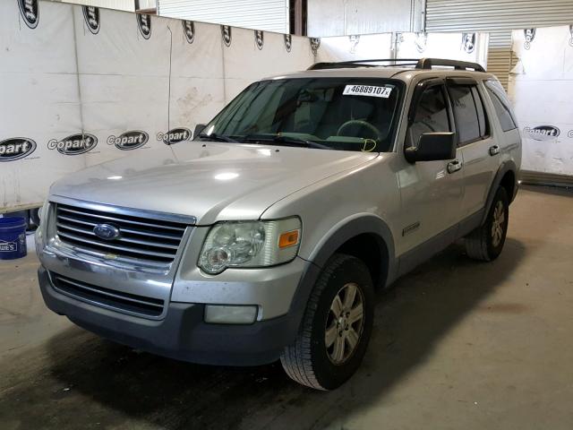 1FMEU63E66UA98047 - 2006 FORD EXPLORER SILVER photo 2