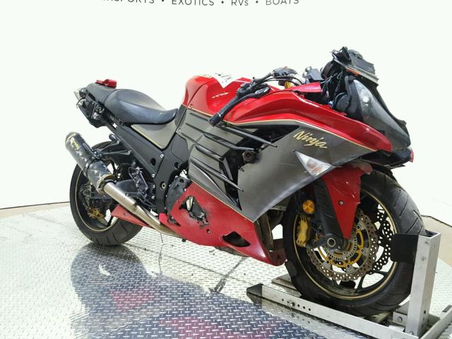 JKBZXNF13FA010076 - 2015 KAWASAKI ZX1400 F RED photo 2