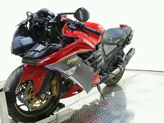 JKBZXNF13FA010076 - 2015 KAWASAKI ZX1400 F RED photo 4