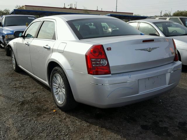 2C3CA4CDXAH163059 - 2010 CHRYSLER 300 TOURIN SILVER photo 3