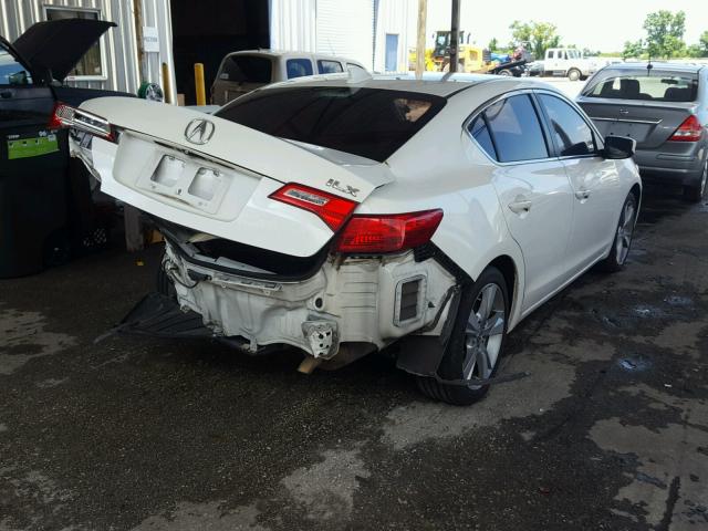 19VDE1F5XEE001353 - 2014 ACURA ILX 20 PRE WHITE photo 4