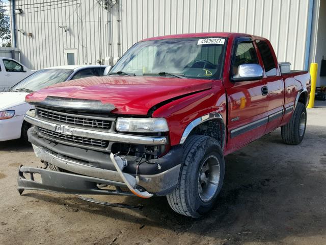 2GCEK19TX11124253 - 2001 CHEVROLET SILVERADO RED photo 2