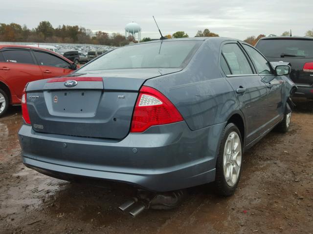 3FAHP0HA4BR229222 - 2011 FORD FUSION SE BLUE photo 4