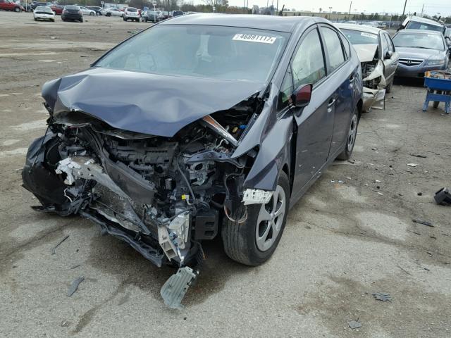 JTDKN3DU0F1892343 - 2015 TOYOTA PRIUS GRAY photo 2