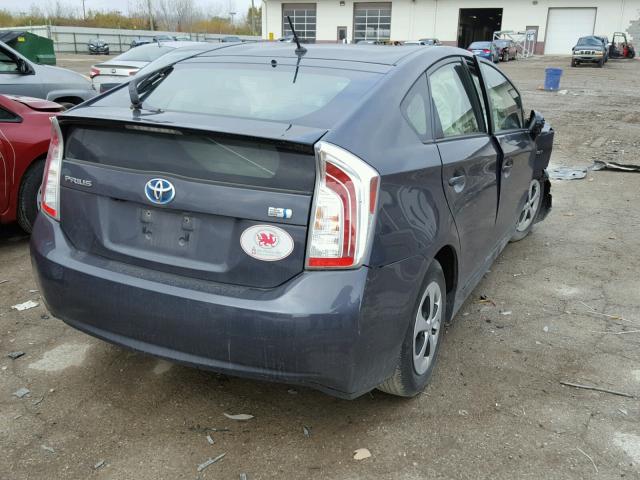 JTDKN3DU0F1892343 - 2015 TOYOTA PRIUS GRAY photo 4