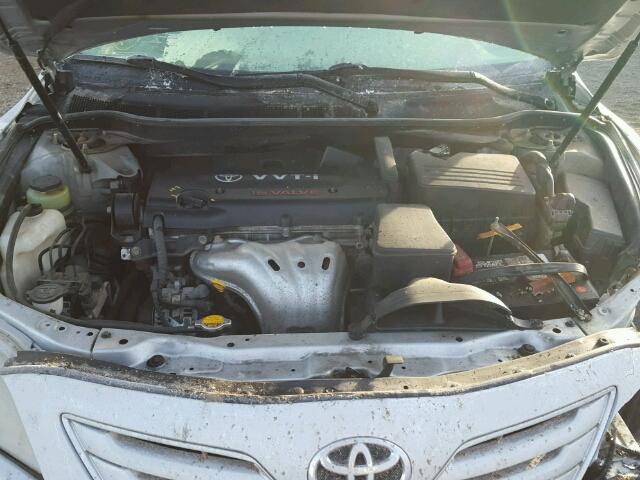 4T1BE46K07U023058 - 2007 TOYOTA CAMRY NEW SILVER photo 7