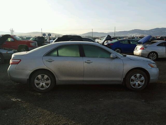 4T1BE46K07U023058 - 2007 TOYOTA CAMRY NEW SILVER photo 9