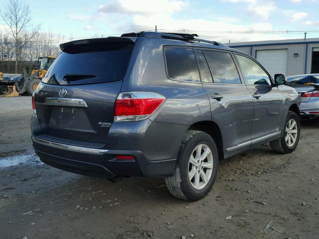 5TDBK3EH4DS260827 - 2013 TOYOTA HIGHLANDER GRAY photo 4