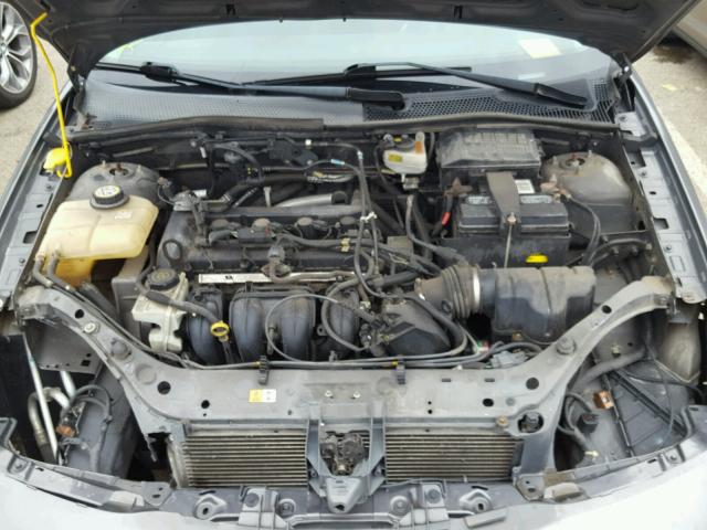 1FAFP31N07W268691 - 2007 FORD FOCUS ZX3 GRAY photo 7