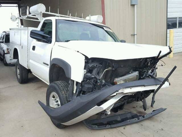 1GBHC24U56E152889 - 2006 CHEVROLET SILVERADO WHITE photo 1