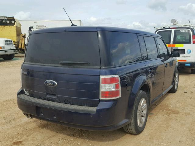 2FMGK5BC4BBD15264 - 2011 FORD FLEX SE BLUE photo 4