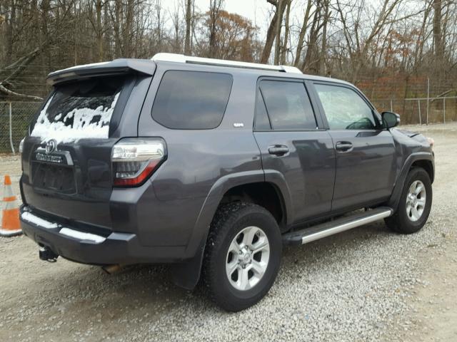 JTEBU5JR6G5367632 - 2016 TOYOTA 4RUNNER SR GRAY photo 4