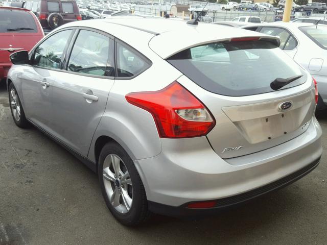 1FADP3K24EL392165 - 2014 FORD FOCUS SE SILVER photo 3