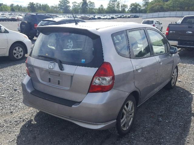 JHMGD37677S018877 - 2007 HONDA FIT S 银色 照片 4