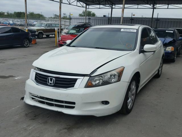 1HGCP36839A016936 - 2009 HONDA ACCORD EXL WHITE photo 2