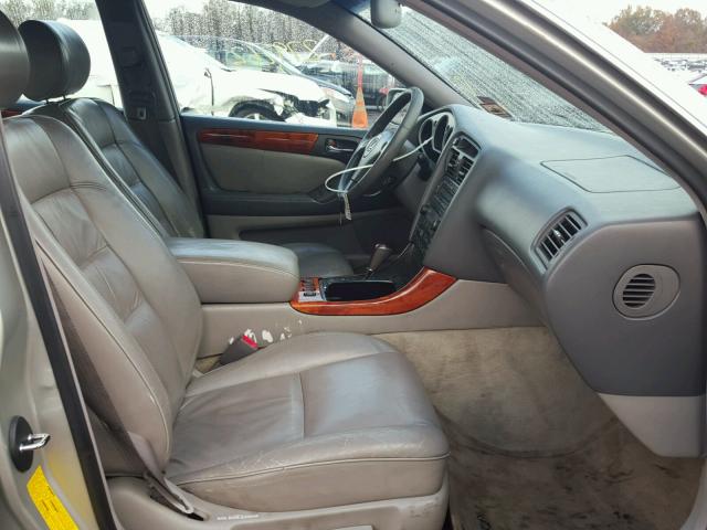 JT8BD69S310140340 - 2001 LEXUS GS 300 SILVER photo 5