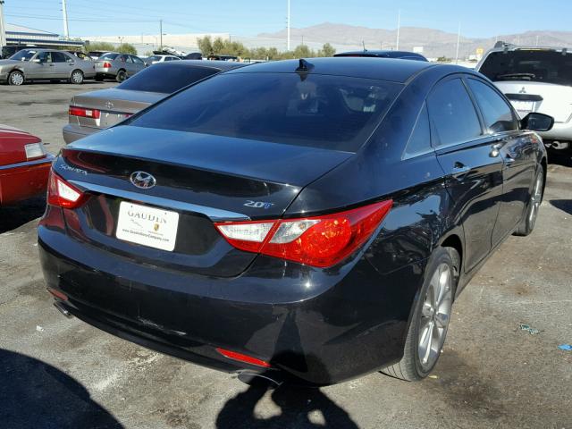 5NPEC4AB7DH667791 - 2013 HYUNDAI SONATA SE BLACK photo 4