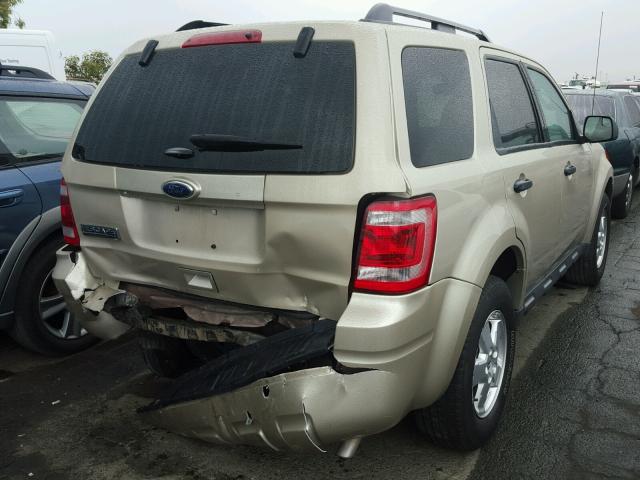 1FMCU9D73CKC47935 - 2012 FORD ESCAPE XLT BROWN photo 4