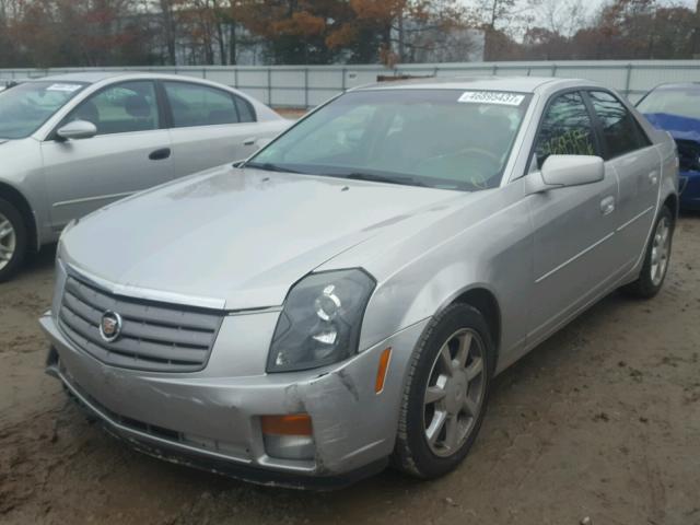 1G6DP567X50132613 - 2005 CADILLAC CTS HI FEA SILVER photo 2