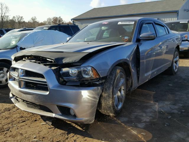 2B3CL5CTXBH520813 - 2011 DODGE CHARGER R/ SILVER photo 2