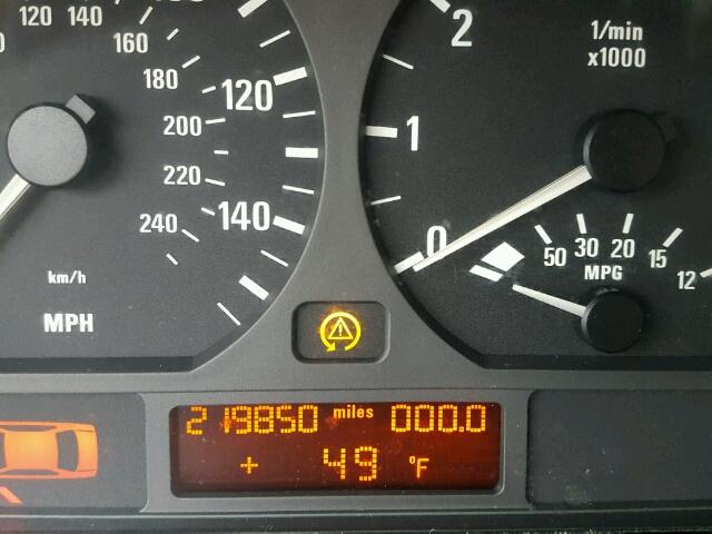 WBAEV33402KL56590 - 2002 BMW 325 I GREEN photo 8