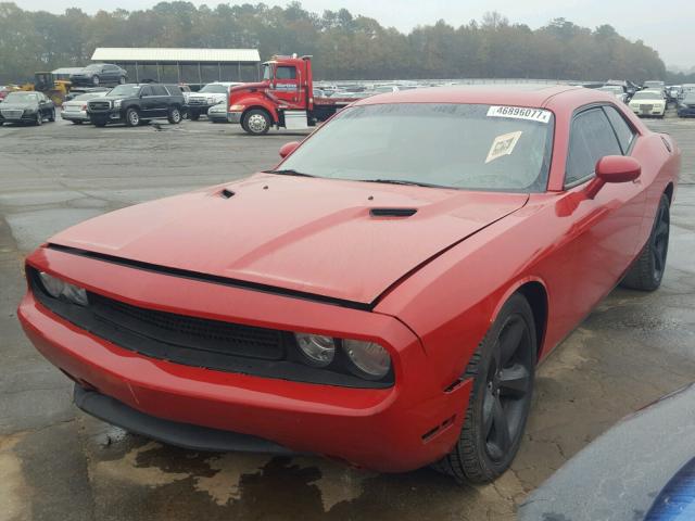 2C3CDYAG2CH259217 - 2012 DODGE CHALLENGER RED photo 2