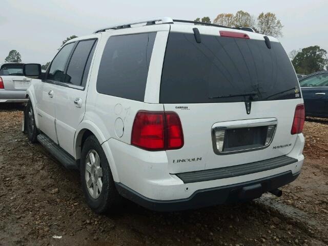 5LMFU28556LJ15140 - 2006 LINCOLN NAVIGATOR WHITE photo 3