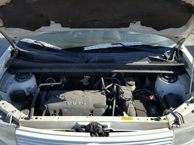 JTLKT324564061318 - 2006 TOYOTA SCION XB SILVER photo 7