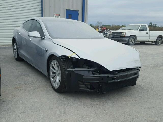 5YJSA1E13HF218539 - 2017 TESLA MODEL S Արծաթագույն լուսանկար 1