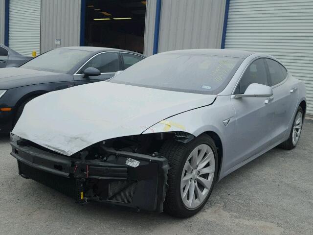 5YJSA1E13HF218539 - 2017 TESLA MODEL S SILVER photo 2