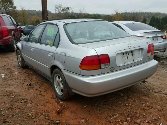 2HGEJ8549WH596678 - 1998 HONDA CIVIC EX SILVER photo 3