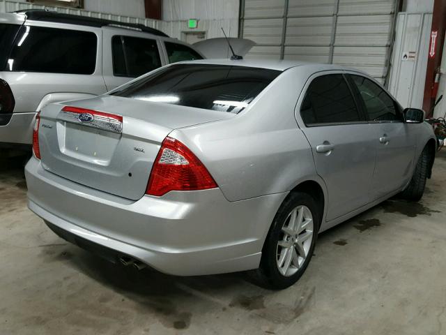 3FAHP0JA9AR307583 - 2010 FORD FUSION SEL SILVER photo 4