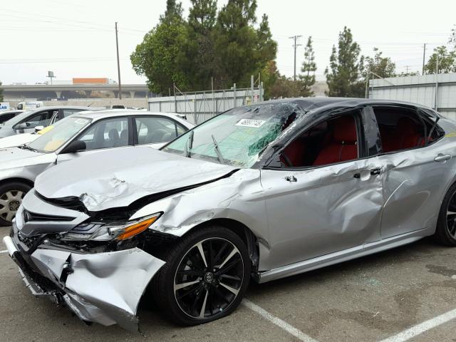 4T1B61HK8JU128415 - 2018 TOYOTA CAMRY XSE GRAY photo 10