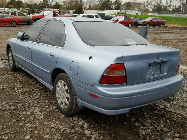 1HGCE6644SA003042 - 1995 HONDA ACCORD LX BLUE photo 3