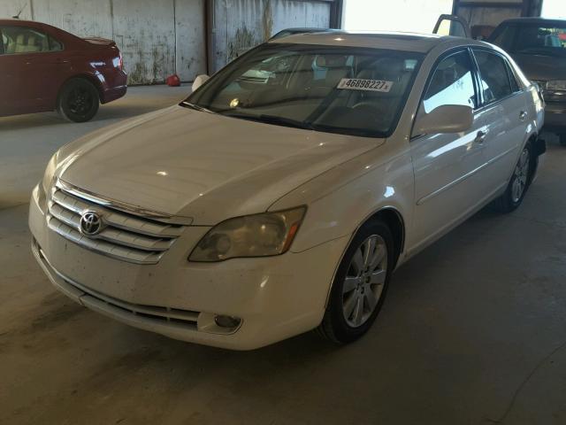 4T1BK36B06U077154 - 2006 TOYOTA AVALON XL Ақ фото 2
