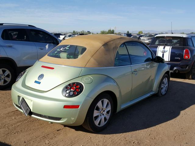 3VWPF31Y18M419368 - 2008 VOLKSWAGEN NEW BEETLE 绿色 照片 4