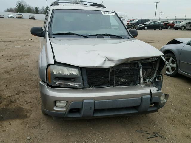 1GNET16S536133499 - 2003 CHEVROLET TRAILBLAZE SILVER photo 9