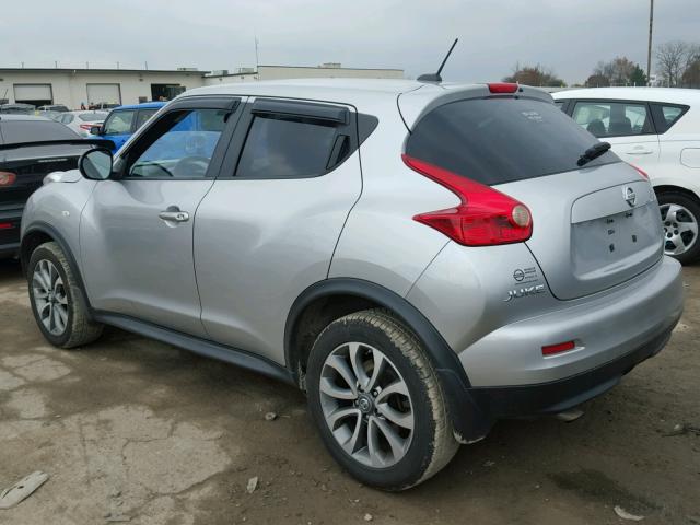 JN8AF5MR1CT105565 - 2012 NISSAN JUKE S SILVER photo 3