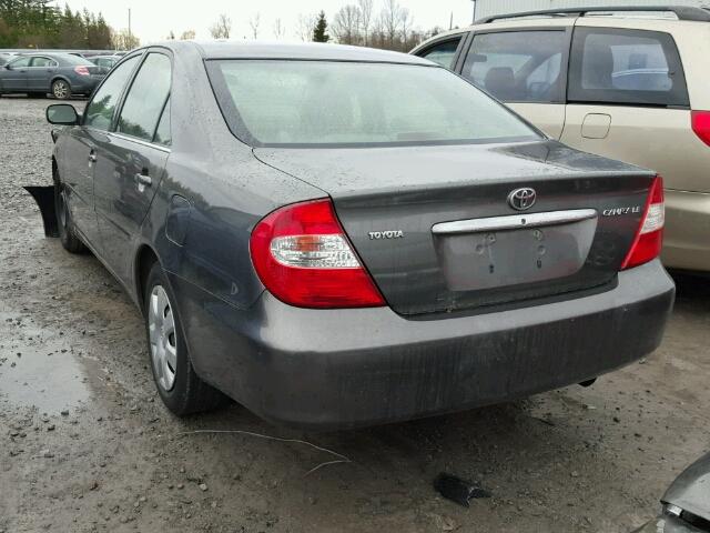 JTDBE32K720114252 - 2002 TOYOTA CAMRY LE GRAY photo 3