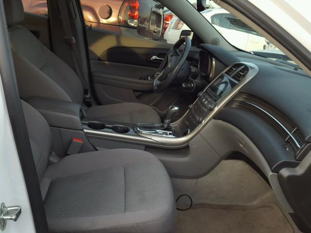 1G11B5SA6DF224032 - 2013 CHEVROLET MALIBU LS თეთრი ფოტო 5