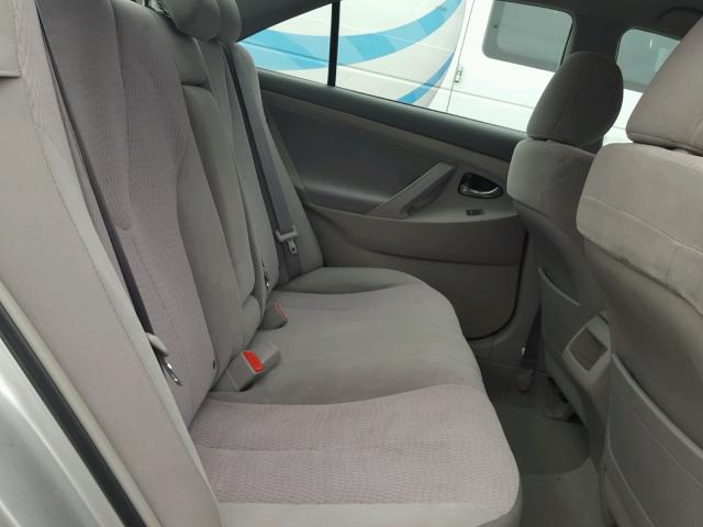 4T4BF3EK1AR003004 - 2010 TOYOTA CAMRY BASE SILVER photo 6