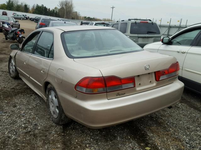 1HGCG16571A013049 - 2001 HONDA ACCORD EX TAN photo 3