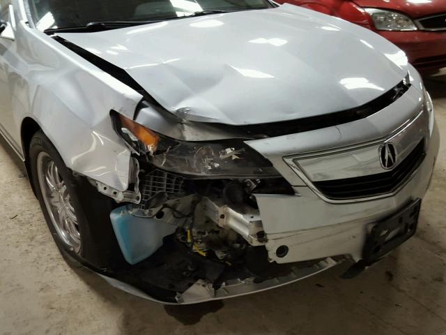 19UUA8F52CA019603 - 2012 ACURA TL SILVER photo 9