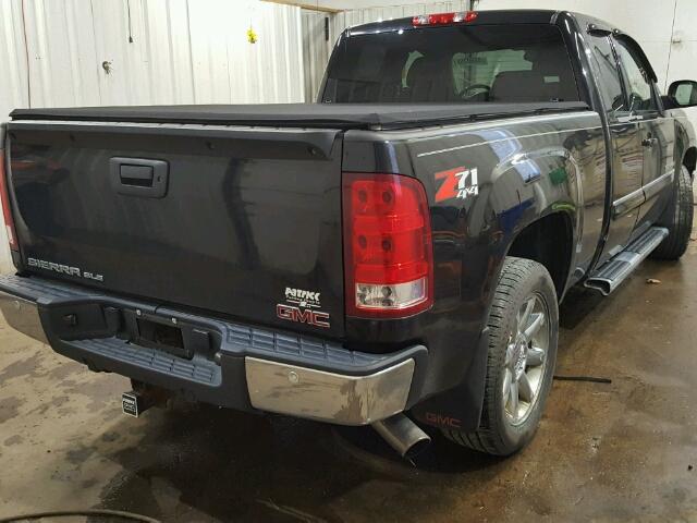 1GTEK29J19Z242179 - 2009 GMC SIERRA K15 BLACK photo 4