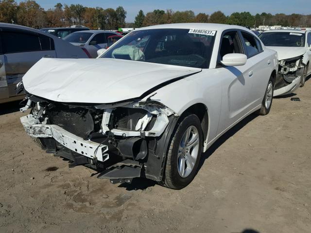 2C3CDXBG0FH810001 - 2015 DODGE CHARGER SE WHITE photo 2