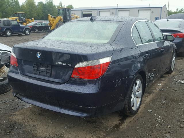 WBANF33576CB86642 - 2006 BMW 525 XI BLUE photo 4