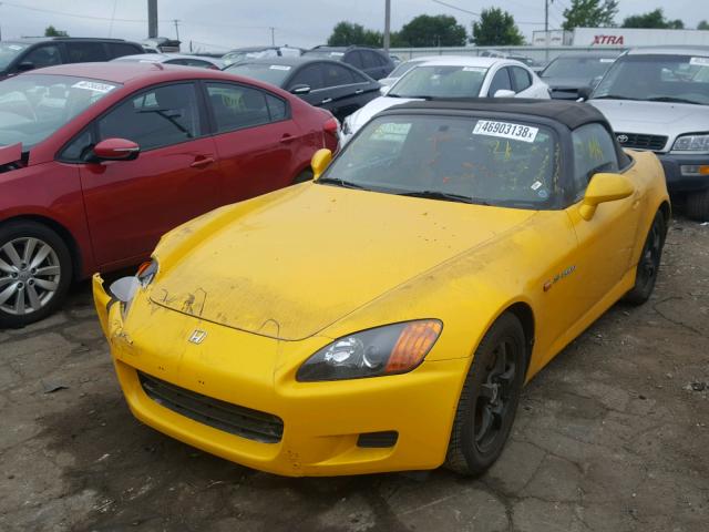 JHMAP11401T006497 - 2001 HONDA S2000 YELLOW photo 2